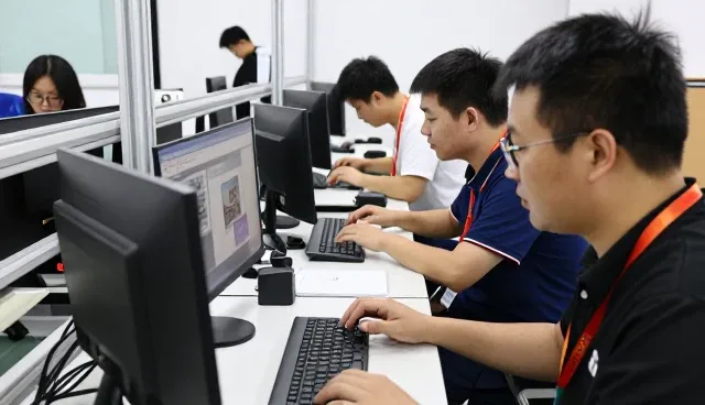 SEO优化套餐帮助信息化方案实现效率提升